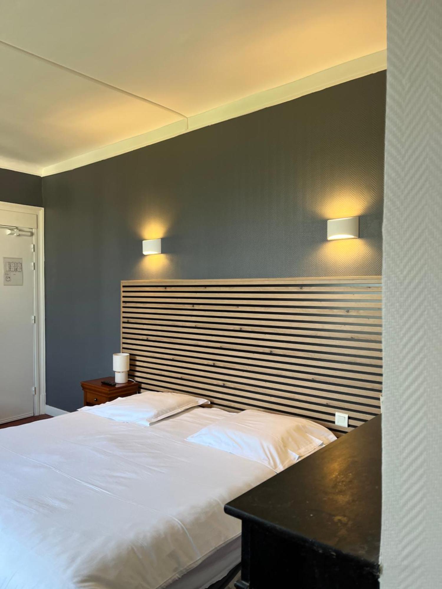 Hostellerie Le Griffon Blérancourt Buitenkant foto